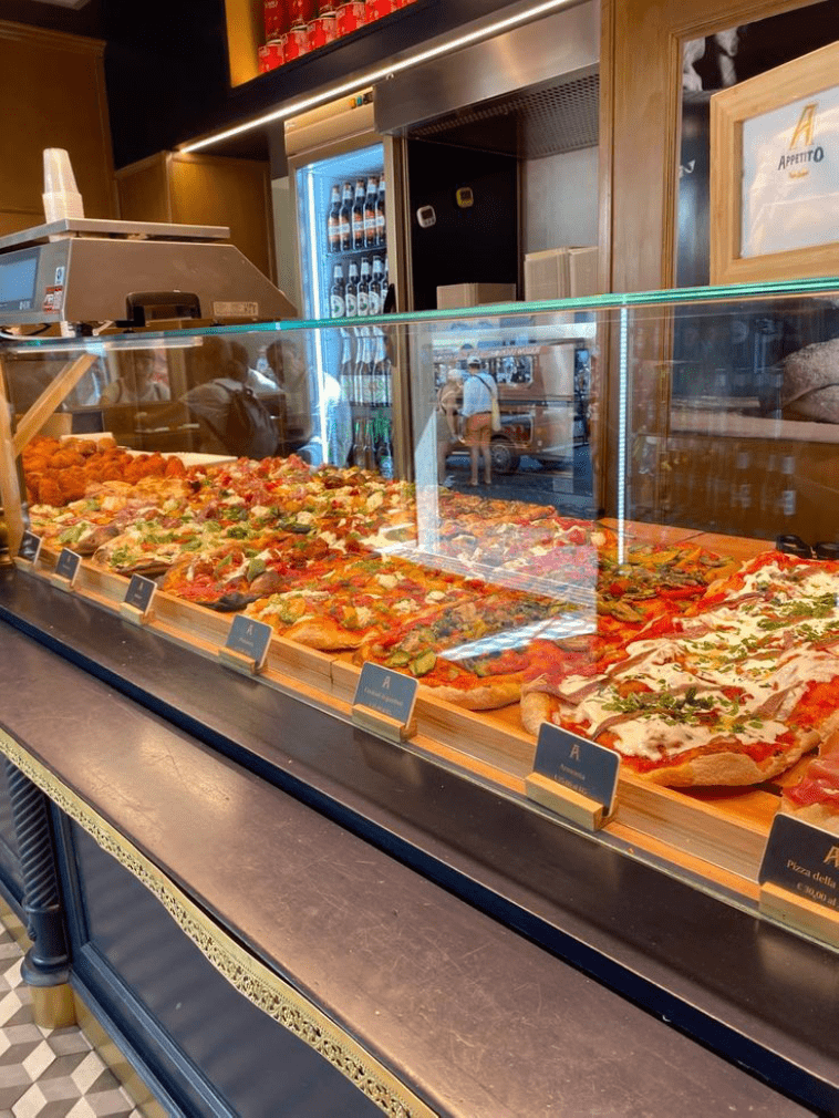 PIZZA STORE